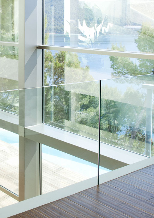 solar-solutions-glass-window2